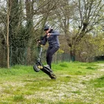 iENYRID ES1 2400W Dual Motor Electric Scooter - Image 13